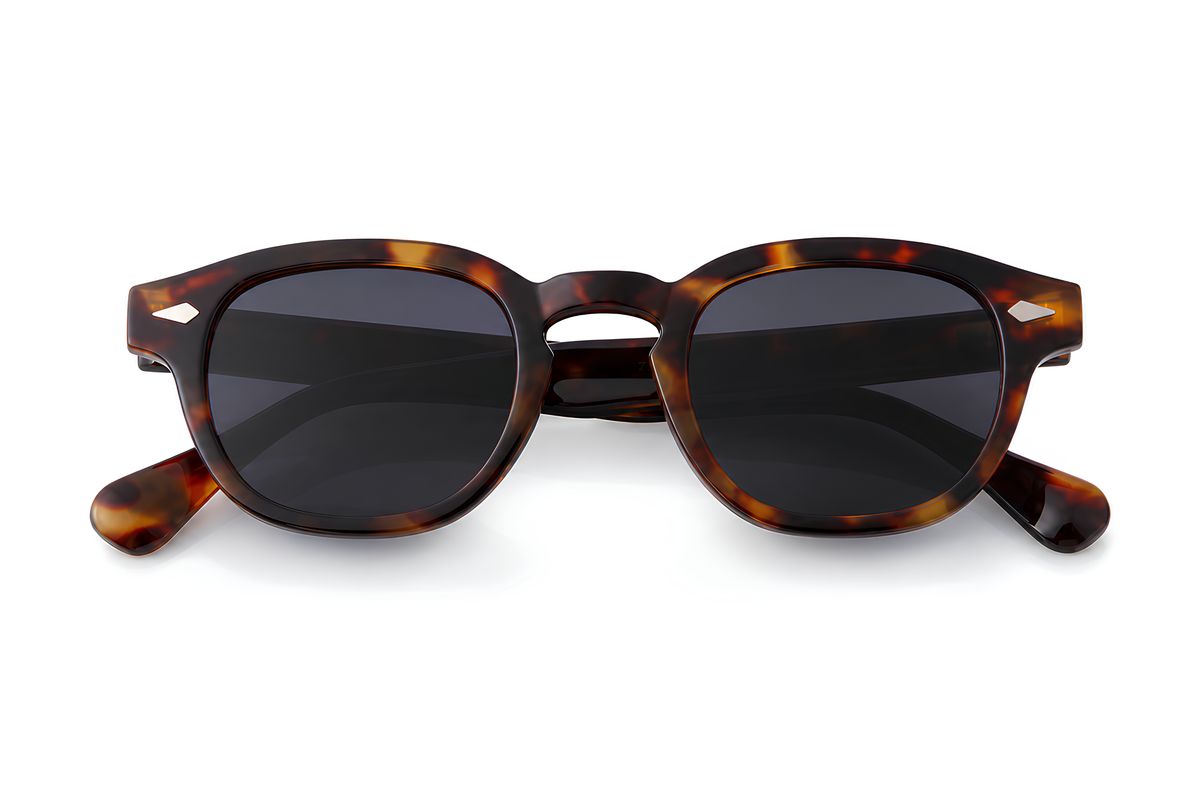 Lunettes de soleil Las Dalias Sunrise Ibiza, monture écaille ambrée et verres fumés noirs, collection Vintage